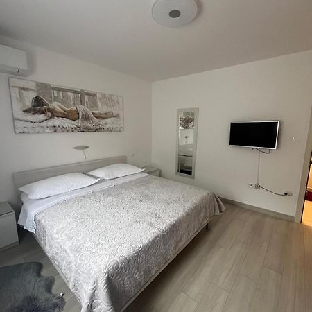 Apartman Tessa Vela Luka Kültér fotó