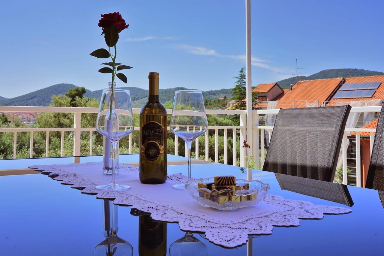 Apartman Tessa Vela Luka Kültér fotó