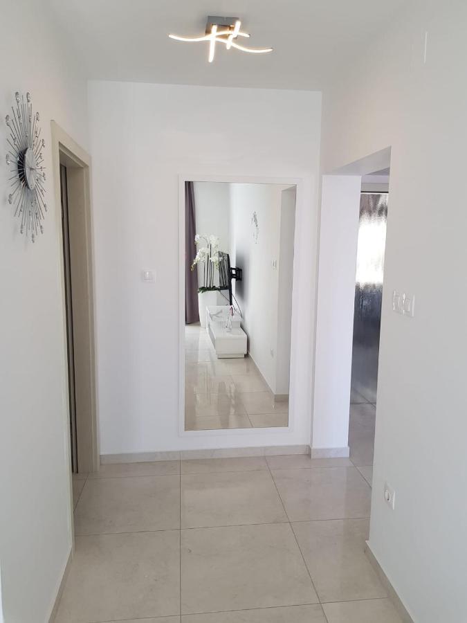 Apartman Tessa Vela Luka Kültér fotó